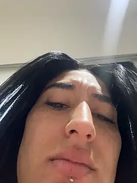 Scarlett 12 online show from 10/03/25, 11:18