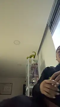 Scarlett 12 online show from 10/08/25, 12:03