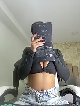 Scarlett 12 online show from 03/22/26, 11:46