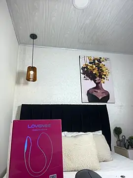 antonellariva  online show from 07/09/26, 07:07
