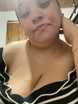 bruna438 online show from 03/17/26, 11:57