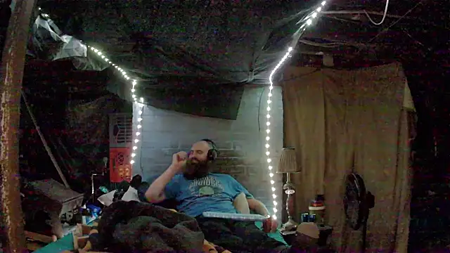 Cowboy815 online show from 11/29/25, 01:41