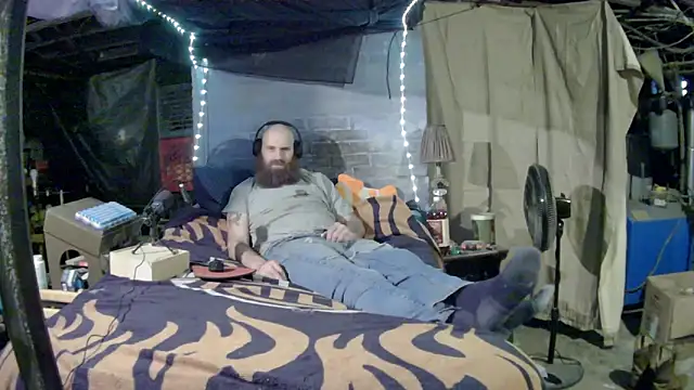 Cowboy815 online show from 12/03/25, 07:56