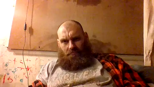 Snapshot of Cowboy815 chatting on 05/03/26, 05:46 Cowboy815 online show from 05/03/26, 05:46