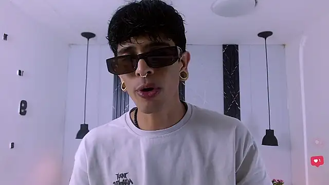 Franvill Trato online show from 01/06/26, 07:28