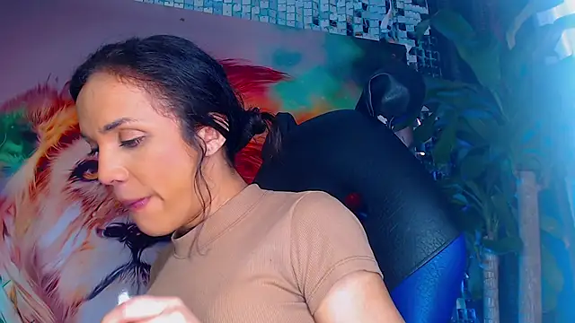 Cristal Gem1 online show from 12/02/25, 12:32