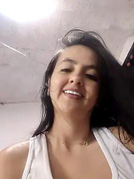 Snapshot of salo-rousee chatting on 10/21/25, 07:58 salo-rousee online show from 10/21/25, 07:58