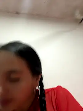 Snapshot of salo-rousee chatting on 10/24/25, 07:54 salo-rousee online show from 10/24/25, 07:54