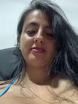 Snapshot of salo-rousee chatting on 11/02/25, 05:10 salo-rousee online show from 11/02/25, 05:10