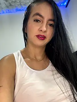 Snapshot of salo-rousee chatting on 01/16/26, 11:42 salo-rousee online show from 01/16/26, 11:42