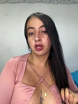 Snapshot of salo-rousee chatting on 07/11/26, 11:17 salo-rousee online show from 07/11/26, 11:17