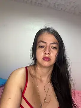 Snapshot of salo-rousee chatting on 08/02/26, 02:15 salo-rousee online show from 08/02/26, 02:15
