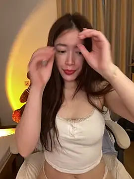 MoLi0066 online show from 03/02/26, 02:14