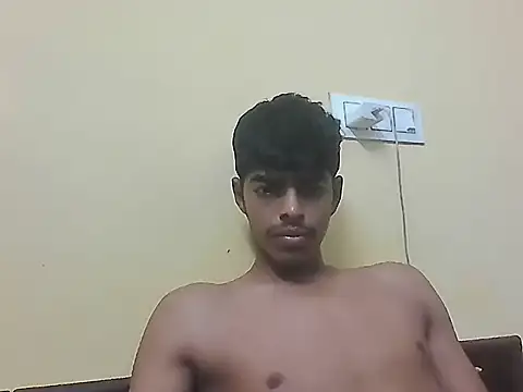 monster 33 online show from 05/06/26, 02:44
