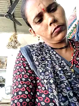 Snapshot of Pooja750 chatting on 05/30/26, 06:54 Pooja750 online show from 05/30/26, 06:54