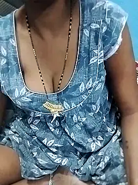 Priyanka-hot online show from 10/25/25, 04:02