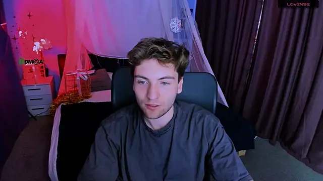 Snapshot of joseph_bear_ chatting on 01/06/26, 08:34 joseph bear online show from 01/06/26, 08:34