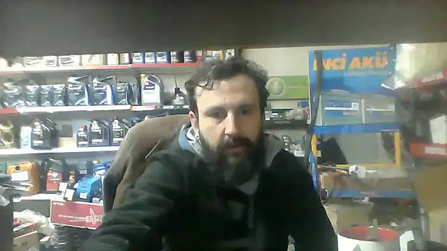 vihand22 online show from 10/14/25, 06:47