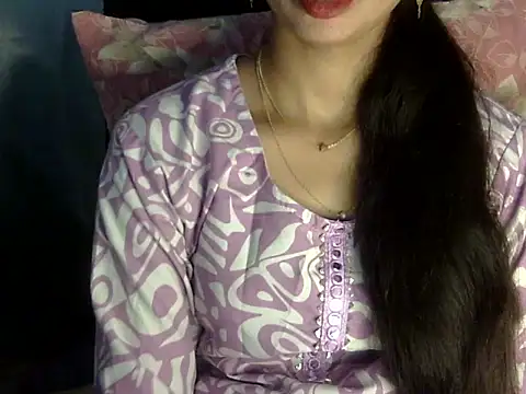 Snapshot of Rahat_S chatting on 05/16/26, 06:32 Rahat S online show from 05/16/26, 06:32