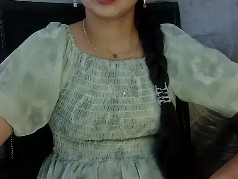Snapshot of Rahat_S chatting on 06/15/26, 06:15 Rahat S online show from 06/15/26, 06:15