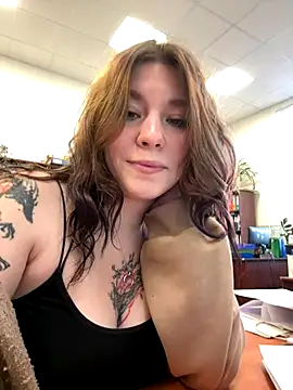 Mimiumuy online show from 10/17/25, 01:57