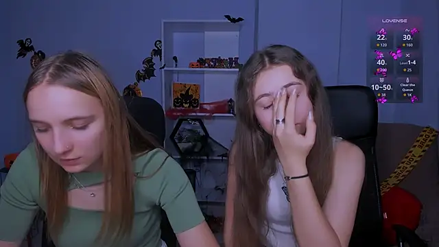 keylas moan online show from 10/23/25, 01:10