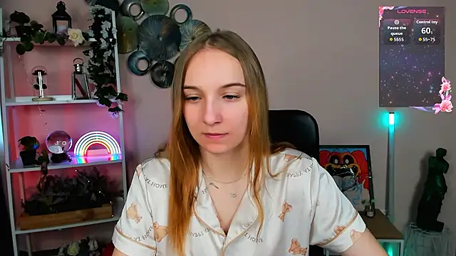 keylas moan online show from 03/25/26, 01:17