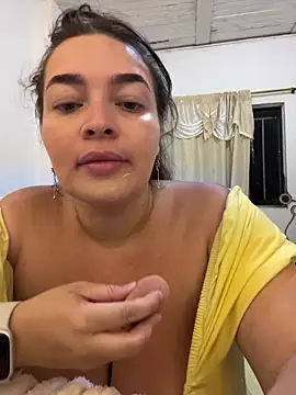 Snapshot of sarahreyess_11 chatting on 10/30/25, 03:30 sarahreyess 11 online show from 10/30/25, 03:30