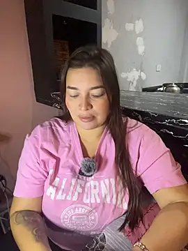 sarahreyess 11 online show from 03/05/26, 10:55