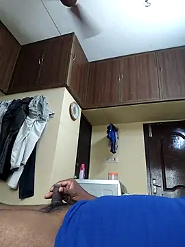 Hokerdick online show from 10/25/25, 05:26