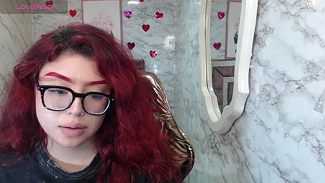 Red Bunny v online show from 11/29/25, 01:41