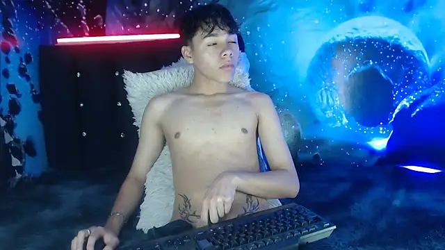 SemerHott online show from 11/02/25, 01:24