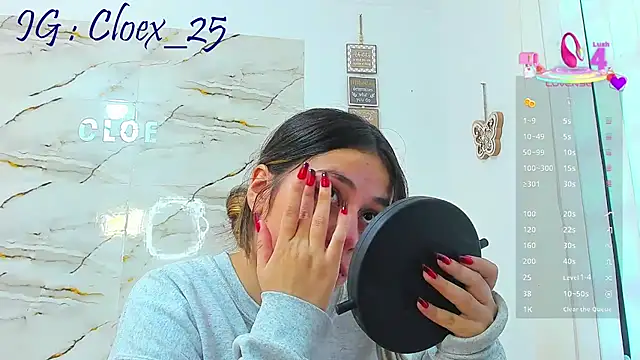 cloex  online show from 09/29/25, 10:03