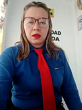 Hannah-colx online show from 11/25/25, 04:29