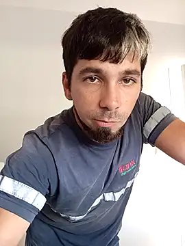 Snapshot of Lushakuiron1 chatting on 03/30/26, 04:41 Lushakuiron1 online show from 03/30/26, 04:41