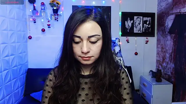 Eva Roussell online show from 12/19/25, 02:46