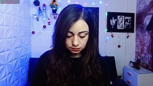 Eva Roussell online show from 12/22/25, 02:47