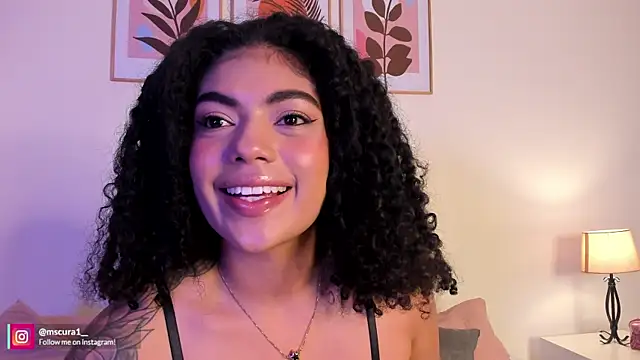 Snapshot of miss_curazao chatting on 06/11/26, 12:47 miss curazao online show from 06/11/26, 12:47
