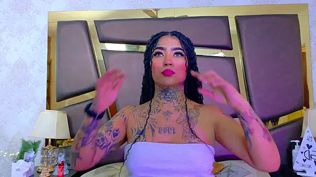 EmilieLake online show from 04/23/26, 07:38