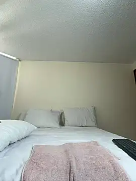 azzahara- online show from 02/28/26, 08:21