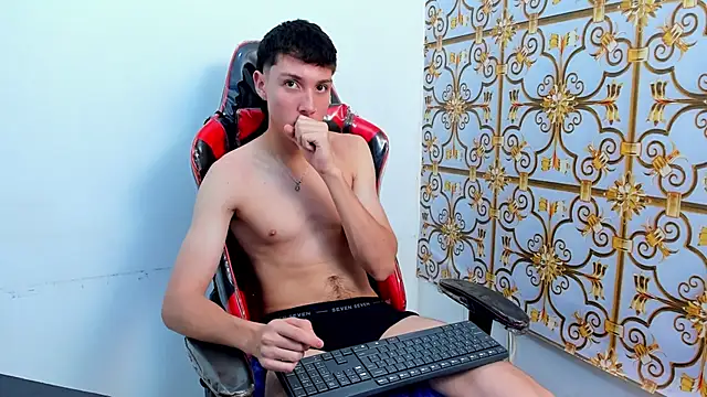 LittleDanny  online show from 10/15/25, 03:56