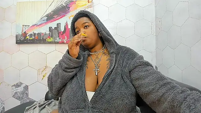 Anaa Fuentess online show from 04/20/26, 11:46