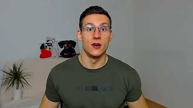 ZeinMiracles online show from 11/10/25, 09:03