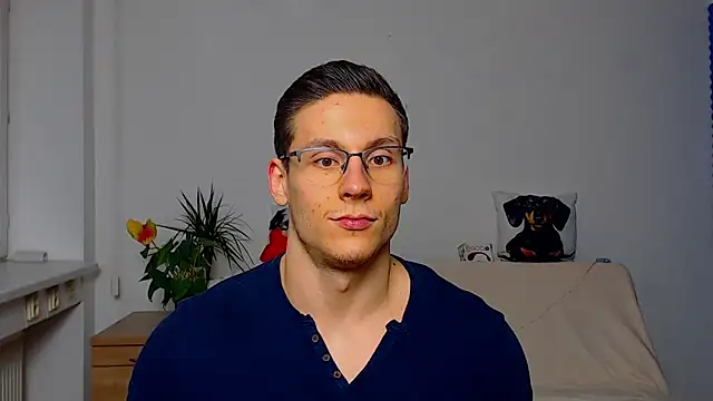 ZeinMiracles online show from 12/22/25, 08:39