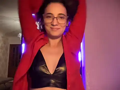 Tomiriss online show from 09/15/25, 12:21