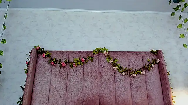 AnyaJay online show from 04/09/26, 08:47