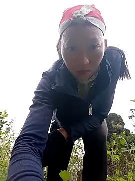 tcm-cute online show from 10/25/25, 07:38