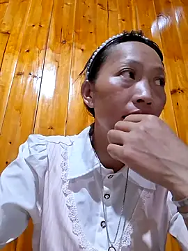 Snapshot of tcm-cute chatting on 06/28/26, 10:32 tcm-cute online show from 06/28/26, 10:32