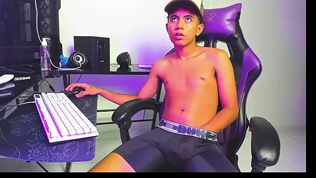 alluringangel0 online show from 11/09/25, 06:01