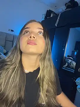 AnnyLopezzz  online show from 03/07/26, 05:04